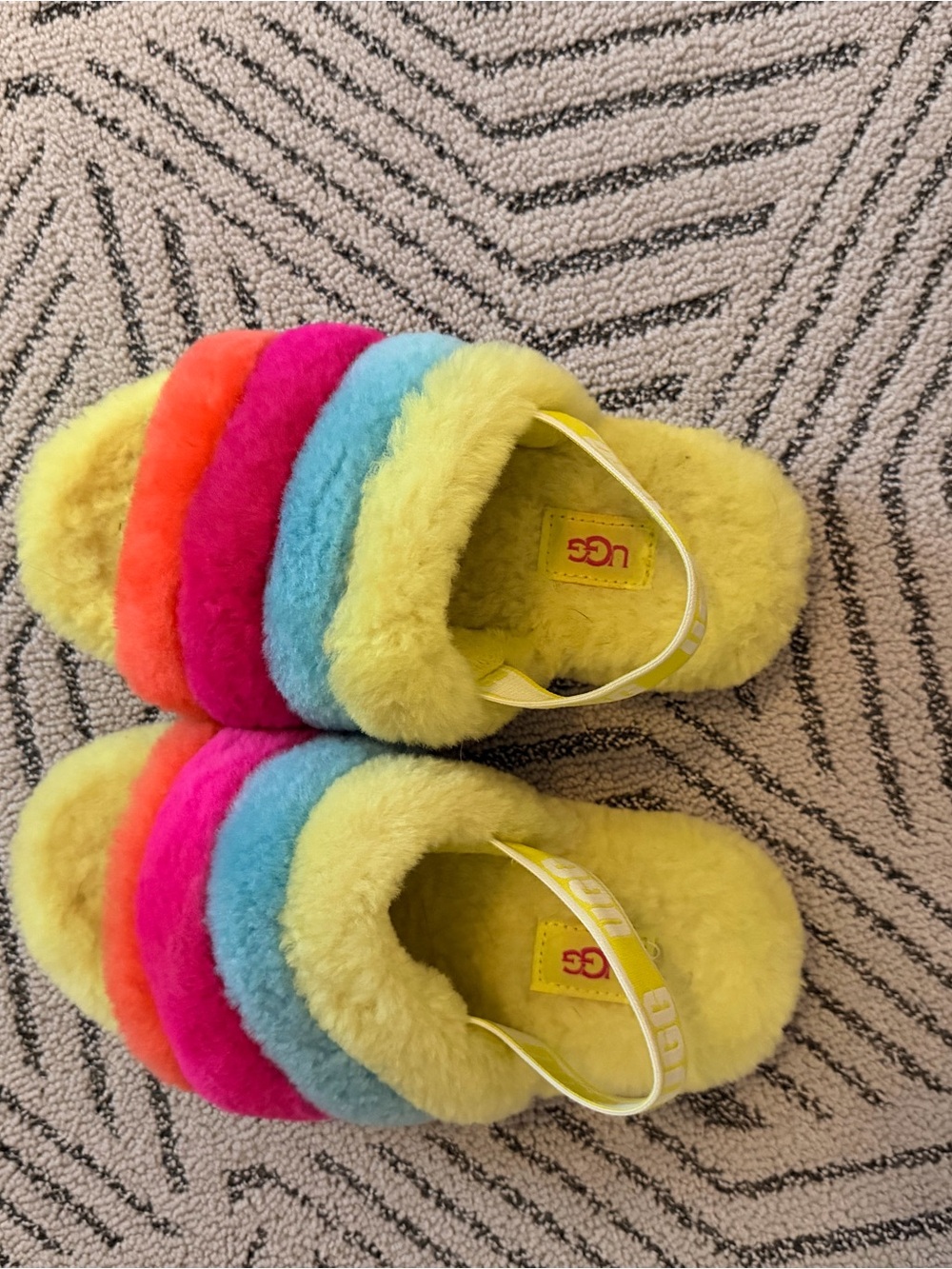 UGG Kids Yellow Rainbow Fluff Slides with Multicolor Straps